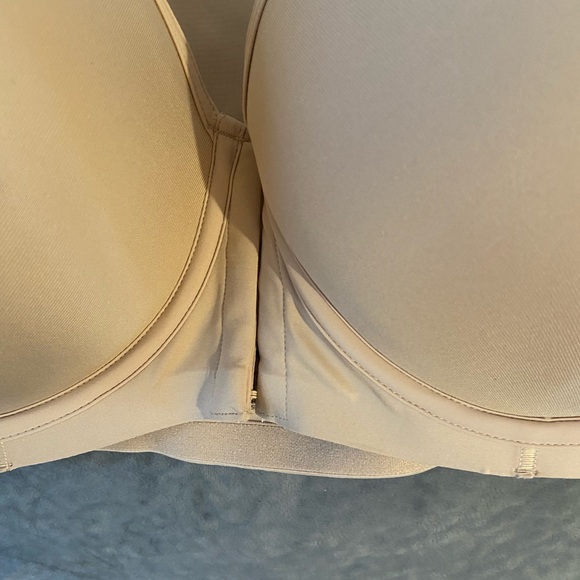 Bali 44DD NWT Support Front # DF3450 Closure Cool Comfort Stretch Straps Bra - Picture 3 of 8